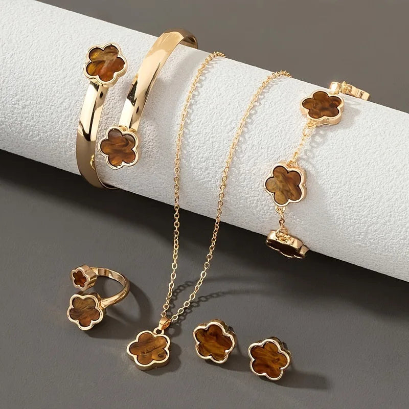 INS Five-Clover Flower Five-Piece Set Gold Plated Necklace Bracelet Earrings Fashion Women Silver Black Jewelry Cross-Border